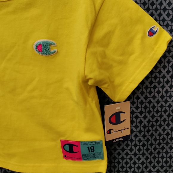 Champion - Bright yellow reverse weave heavyweight crop top. New. Size- XS - Picture 2 of 7